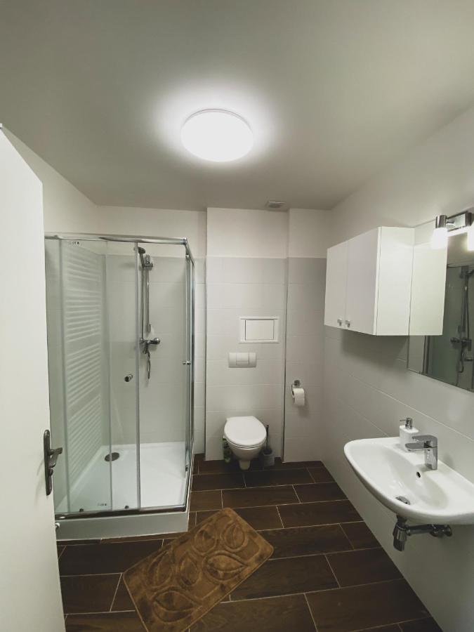 Apartman Kapitana Nalepku Anna ลิฟตอฟสกีมิคูลาช ภายนอก รูปภาพ